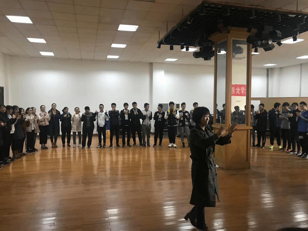 1F7762E7638B6860866095B0E68323C8.png 1F7762E7638B6860866095B0E68323C8.png