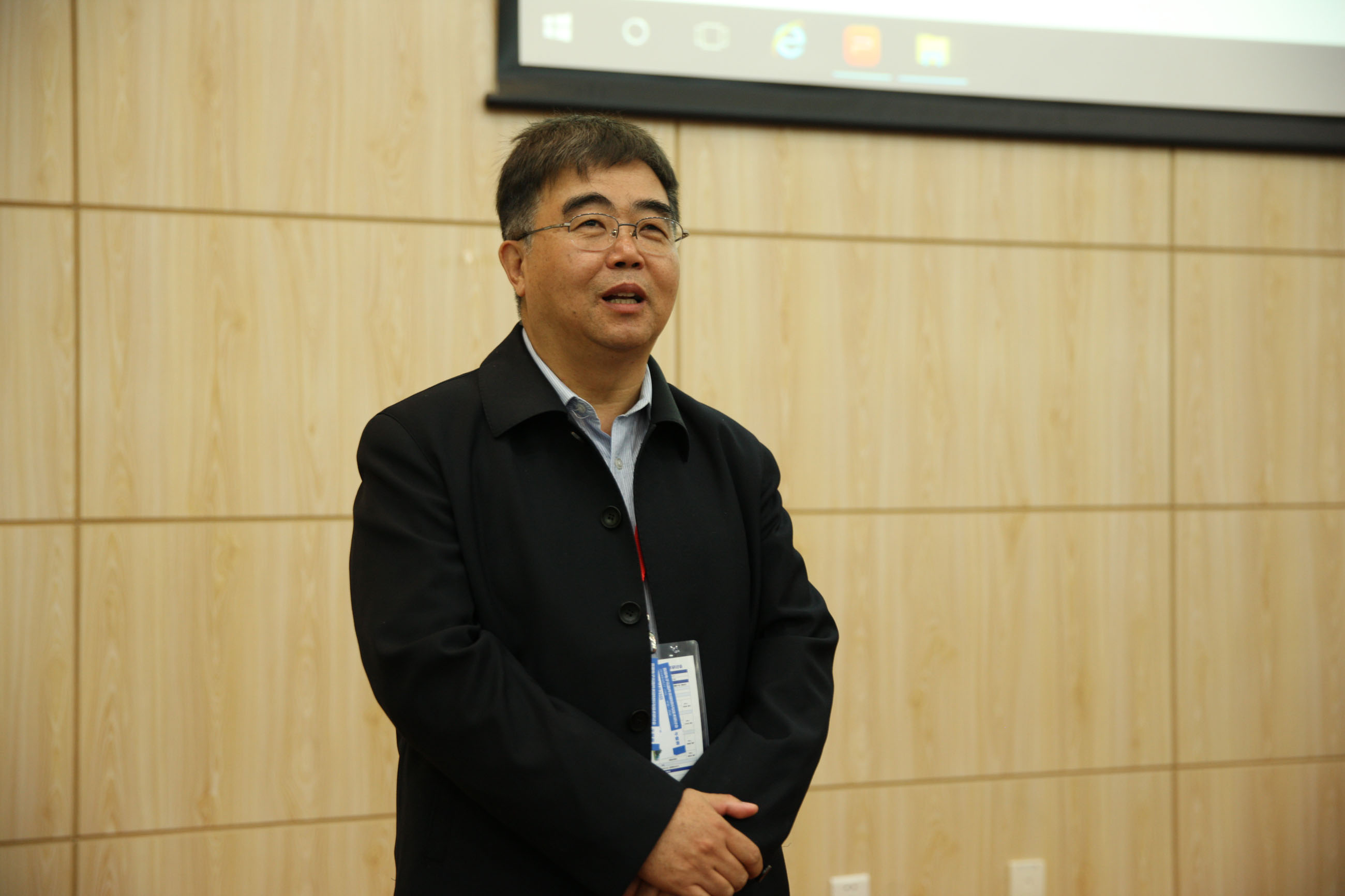 清华大学英国365集团公司官网周济院士.JPG 清华大学英国365集团公司官网周济院士.JPG