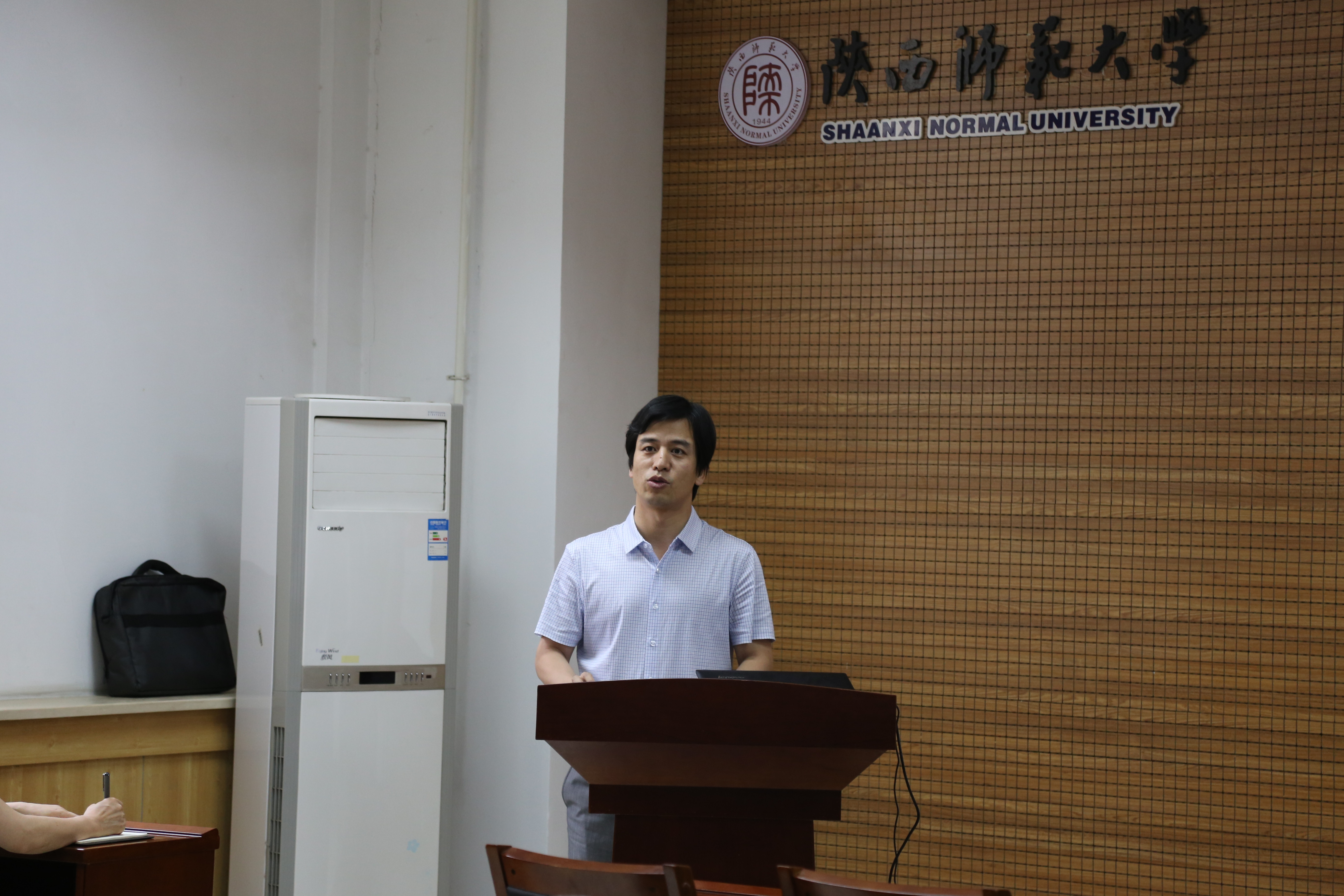 IMG_2549.JPG IMG_2549.JPG