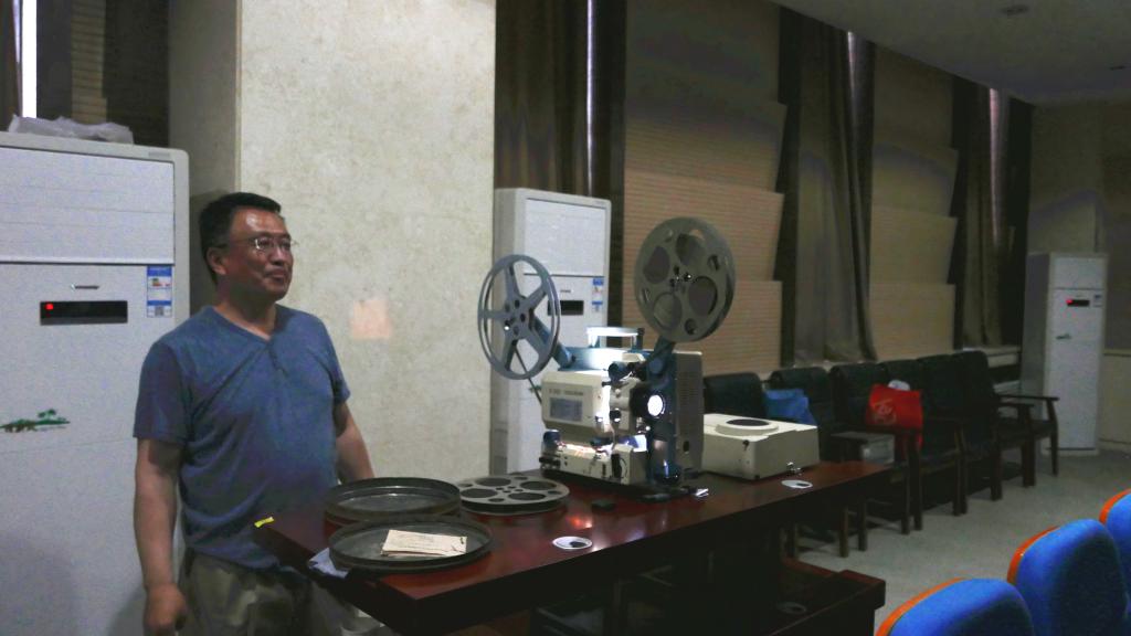 电影胶片机 2.jpg 电影胶片机 2.jpg