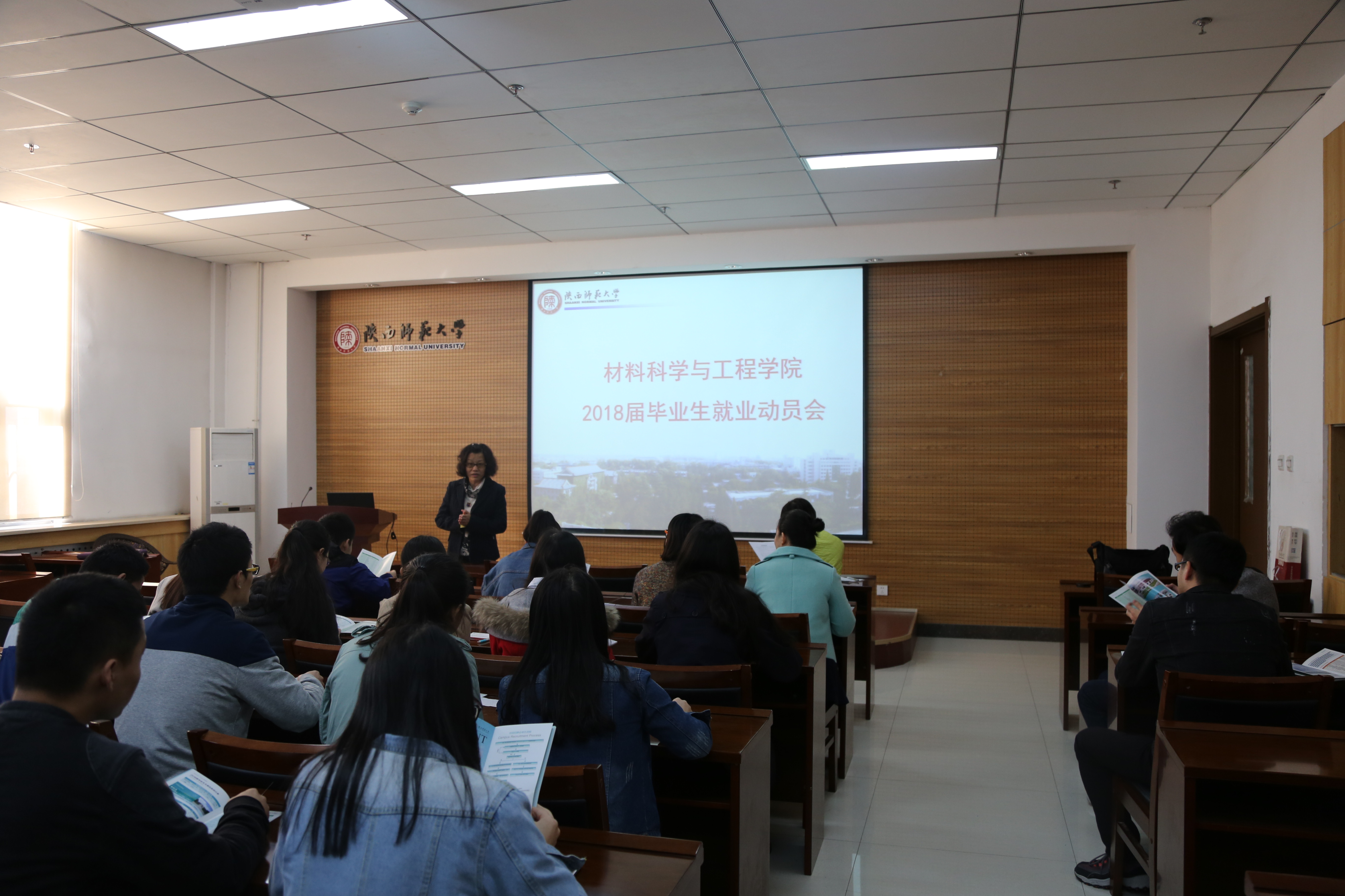 IMG_1387.JPG IMG_1387.JPG