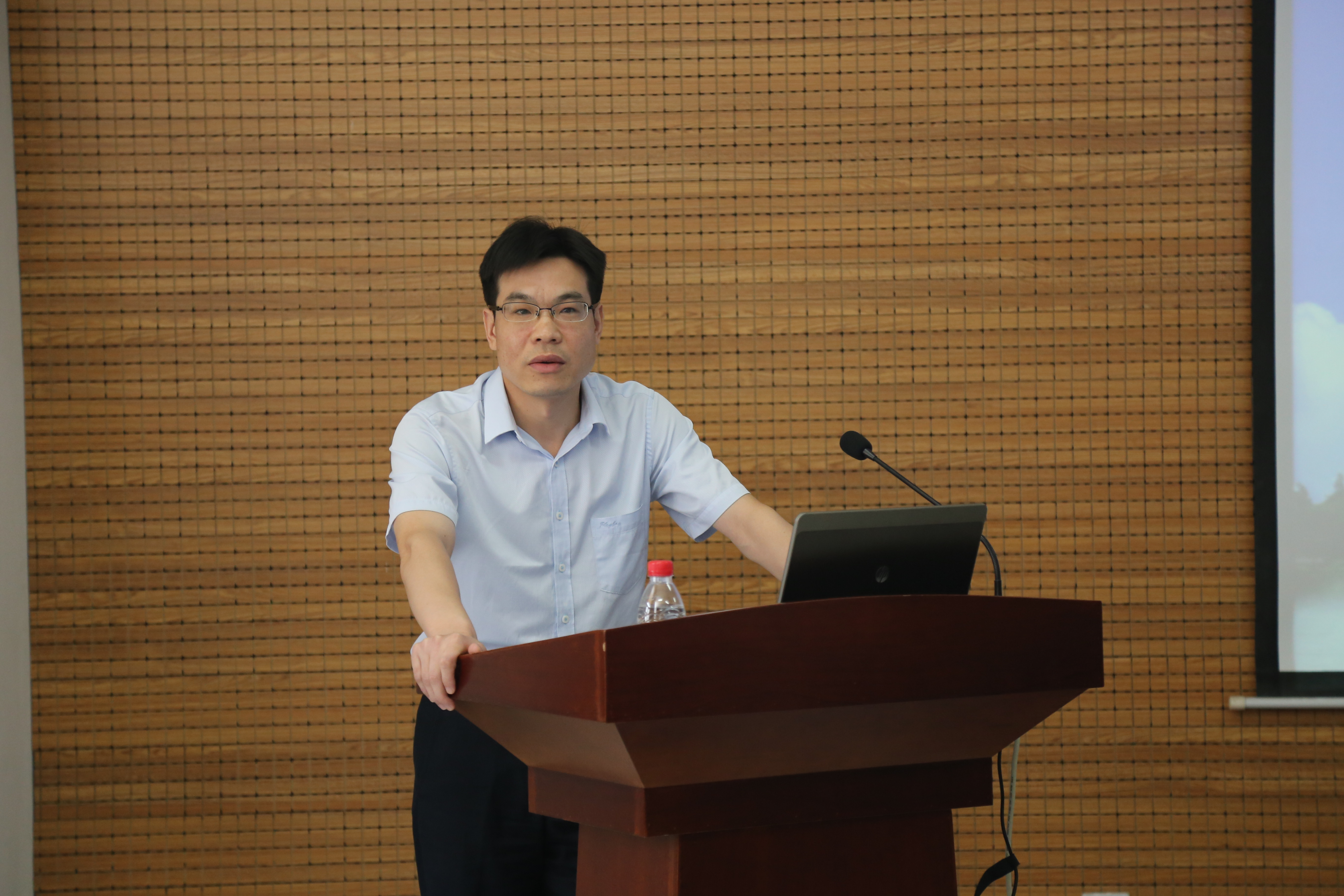 IMG_8194.jpg IMG_8194.jpg