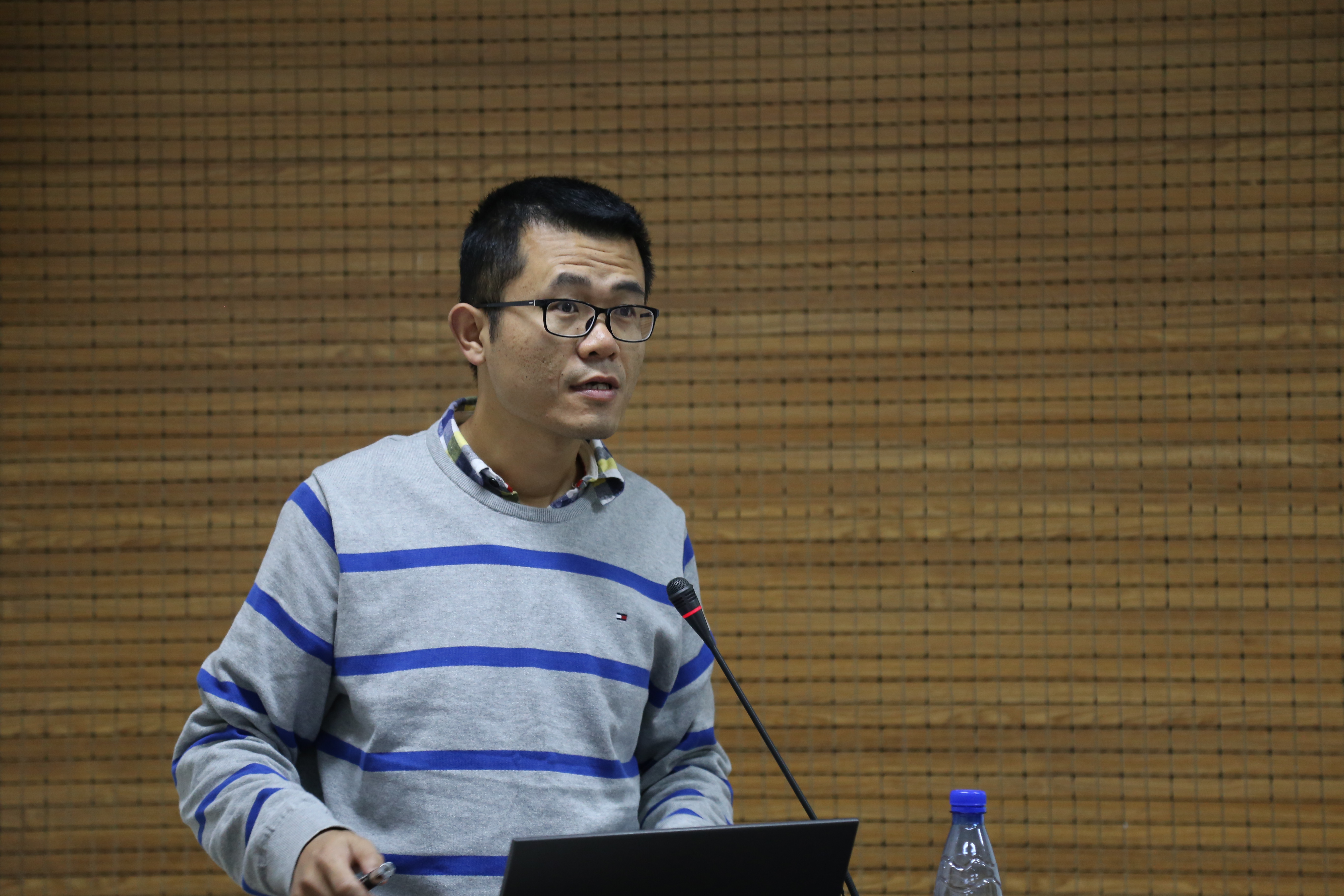 IMG_1945.JPG IMG_1945.JPG